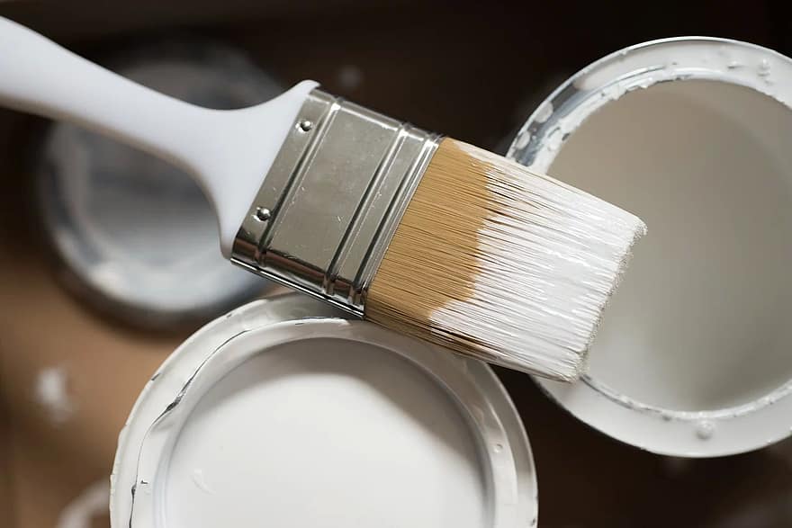 Projet de peinture résidentielle : comment choisir le bon produit ...